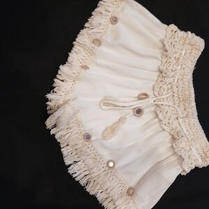 Size S Ocean Drive Ivory Crochet Short